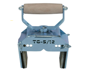 Handheld Grab Concrete Sleeper Grab Hire by Sunset Sleepers